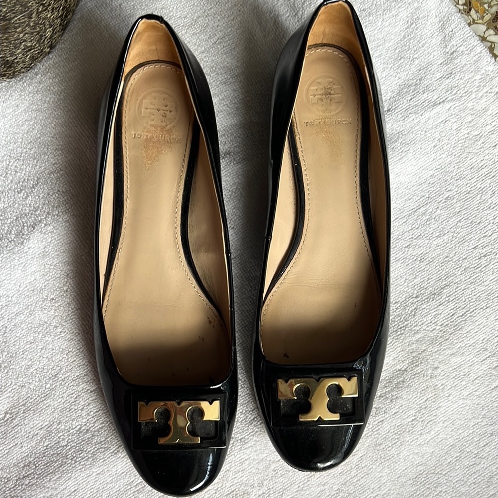 Tory Burch Black Patent Leather Flats